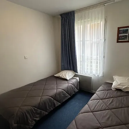 T3 Avec Piscine Et Wifi Près Des Thermes - Fr-1-541-149 Appartement